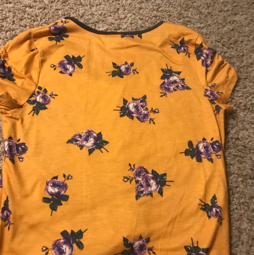 Shirt - Picture 2 of 2